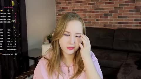 Elaris online show from January 8, 6:21 pm