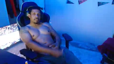 AlwaysAvibe online show from April 25, 11:46 pm