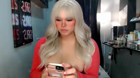 Nathalie online show from January 6, 12:47 am