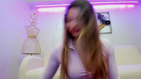 von_dee online show from November 19, 6:35 am