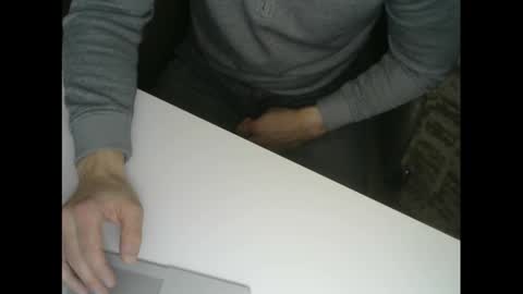 Snapshot of voterki796 chatting on January 28, 2:11 am voterki796 online show from January 28, 2:11 am