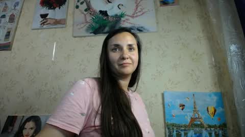 Snapshot of voulezvous_angel chatting on June 3, 6:57 pm voulezvous_angel online show from June 3, 6:57 pm