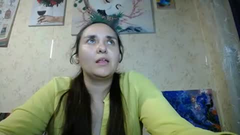 Snapshot of voulezvous_angel chatting on July 28, 6:53 pm voulezvous_angel online show from July 28, 6:53 pm