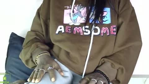 voxy online show from December 7, 4:14 pm