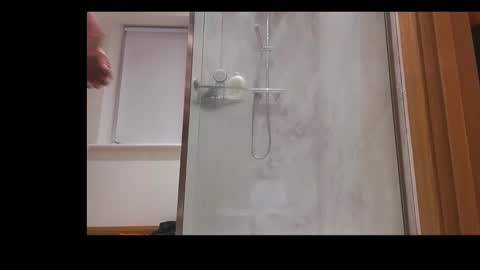 voyeur1391365 online show from October 12, 8:19 pm