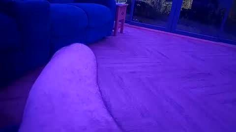 voyeur1391365 online show from October 14, 9:37 pm