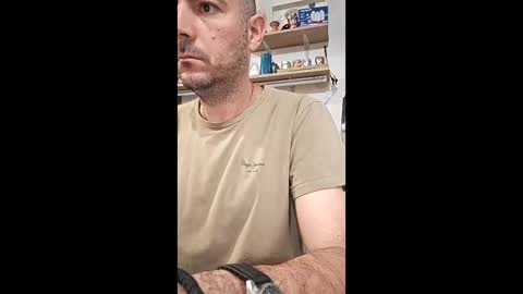 Snapshot of vozd chatting on March 28, 3:33 pm sweetcock online show from March 28, 3:33 pm