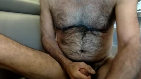 Enjoy guys of all ages if you are not on cam please dont ask for requests if i dont respond dont think im ignoring you i online show from February 12, 8:26 pm