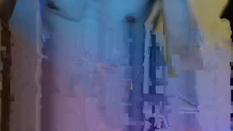 Snapshot of vrouwen_verwenner chatting on April 10, 8:02 pm Mac Miller online show from April 10, 8:02 pm