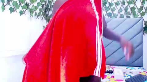 Snapshot of vskayper chatting on December 13, 7:53 pm skay online show from December 13, 7:53 pm