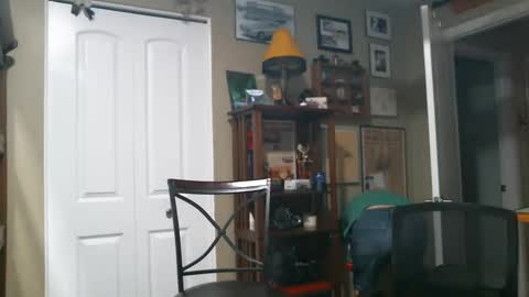 Vueuorme online show from December 18, 1:26 am