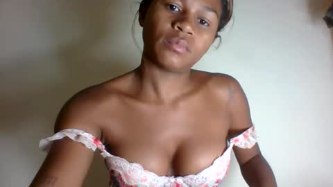 vynarahot online show from May 1, 10:36 pm
