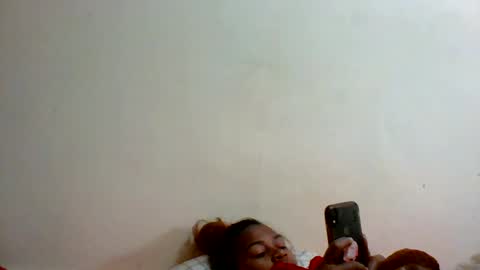 vynarahot online show from August 7, 4:14 am