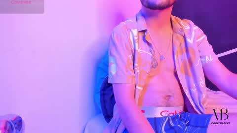 Vynny Blacke online show from October 15, 9:37 pm