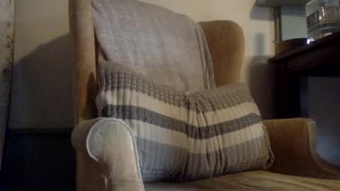 Snapshot of w988358 chatting on July 5, 10:28 pm w111111 online show from July 5, 10:28 pm