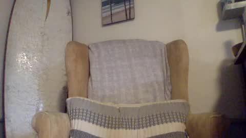 Snapshot of w988358 chatting on July 7, 8:46 pm w111111 online show from July 7, 8:46 pm