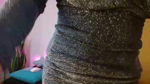 kitty SUPORT ME AND MY BABY SINGLE MOMY online show from January 30, 5:49 pm