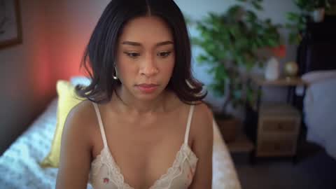 Jen online show from September 13, 8:08 pm