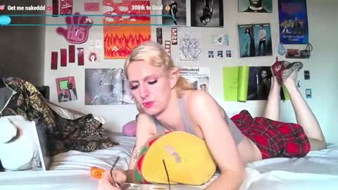 marz online show from March 11, 9:32 pm