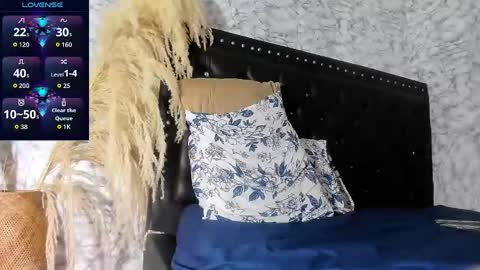 Snapshot of wakanda671501 chatting on October 17, 8:11 pm Jhon online show from October 17, 8:11 pm