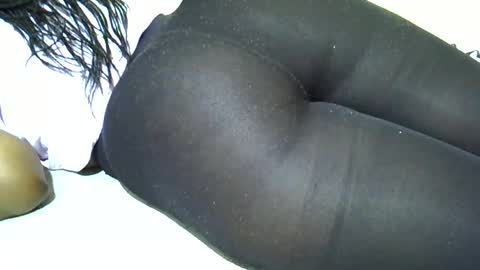Snapshot of wakanda_43 chatting on February 7, 2:19 am candy online show from February 7, 2:19 am