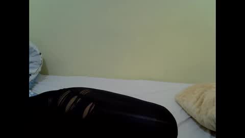 candy online show from June 8, 4:57 am