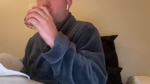 wowaweeman online show from March 5, 6:37 pm