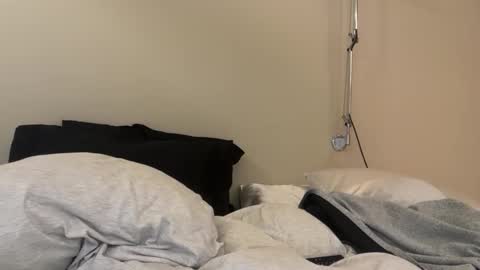 wowaweeman online show from March 6, 9:00 pm