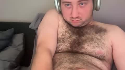 wowaweeman online show from June 10, 8:08 pm