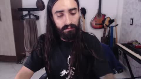 Snapshot of wake_and_bakee chatting on June 19, 9:29 pm John online show from June 19, 9:29 pm