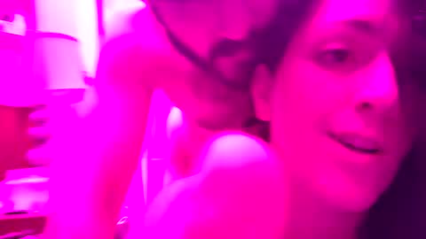 wakehimup online show from October 17, 7:44 am