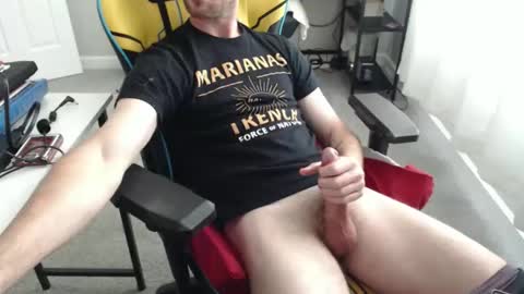 WaldoOfLocksley online show from May 3, 2:56 pm
