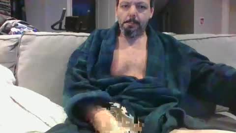 walker033 online show from December 3, 8:16 am