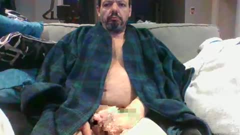 walker033 online show from February 9, 7:05 am