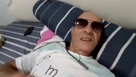 walleja online show from September 15, 2:50 pm