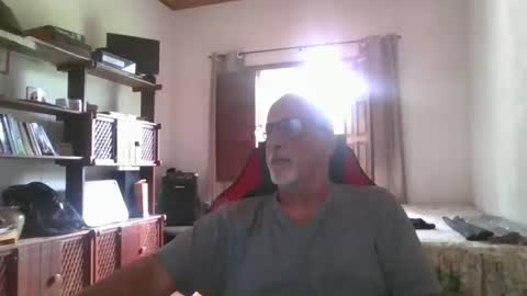 Snapshot of walmen20222 chatting on December 2, 6:32 pm walmen20222 online show from December 2, 6:32 pm