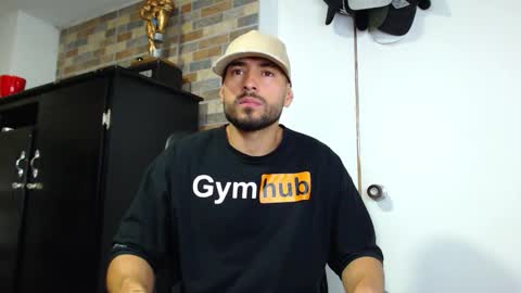 WALTER BROWN  online show from December 20, 7:21 pm