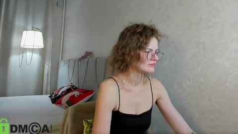 Wanda online show from December 22, 2:47 pm