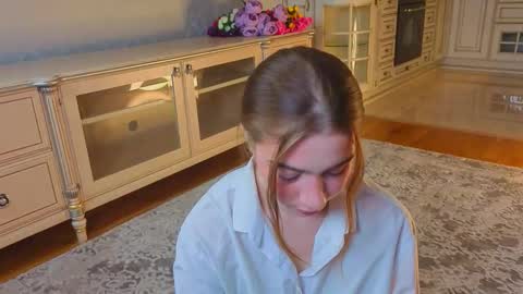 hello guys im Lilian online show from October 16, 2:45 am