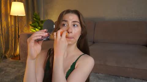 hello guys im Lilian online show from February 28, 3:07 am