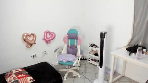 Wanda online show from February 15, 9:48 pm