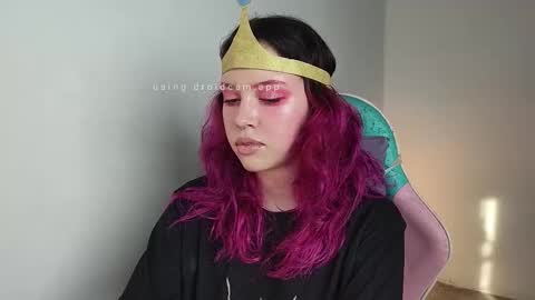 Wanda online show from November 11, 12:05 pm