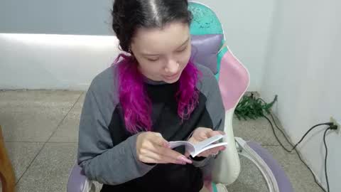 Wanda online show from January 10, 12:18 pm