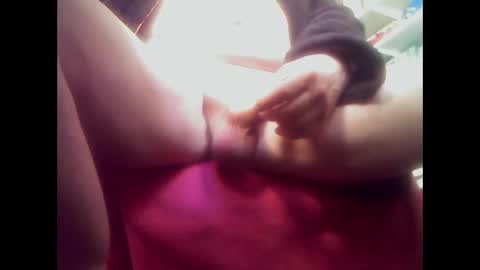 Snapshot of wanderer04 chatting on February 17, 2:04 pm wanderer04 online show from February 17, 2:04 pm