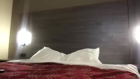 wanderlustgaal online show from October 11, 2:11 am