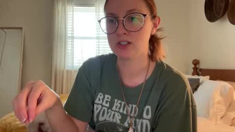 Jade  Adonis online show from February 11, 6:35 pm