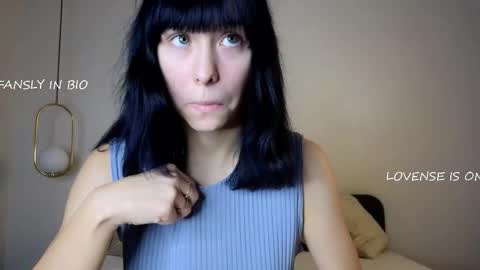 Snapshot of wanettabal chatting on November 1, 11:45 am Betti online show from November 1, 11:45 am