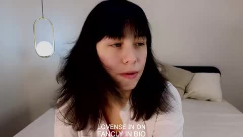 Snapshot of wanettabal chatting on November 6, 10:27 am Betti online show from November 6, 10:27 am