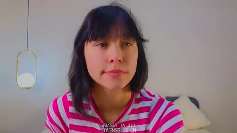 Snapshot of wanettabal chatting on November 9, 10:35 am Betti online show from November 9, 10:35 am