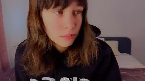 Snapshot of wanettabal chatting on November 30, 2:15 am Betti online show from November 30, 2:15 am